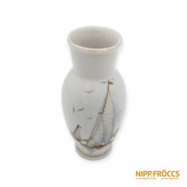 Hollóházi porcelán - Balatoni emlék váza vitorlással