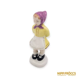Aquincumi porcelán - Kendős kötényes kislány