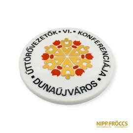 Hollóházi porcelán - Úttörővezetők VI. Konferenciája Dunaújváros emlékplakett