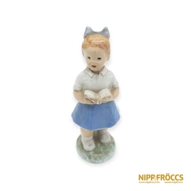 Porcelán, kerámia - Kislány könyvvel