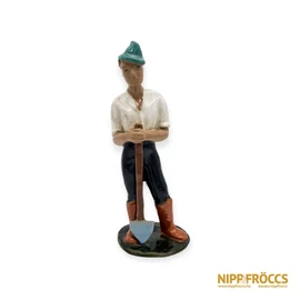 Porcelán, kerámia - Legény ásóval
