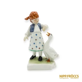 Herendi porcelán - Kislány libával