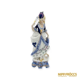 Lippelsdorf porcelán - Nő legyezővel