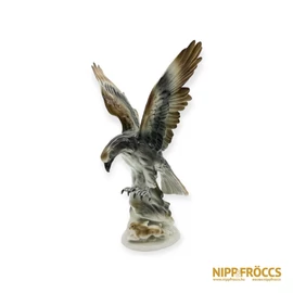 Lippelsdorf porcelán - Nyúlra vadászó sas