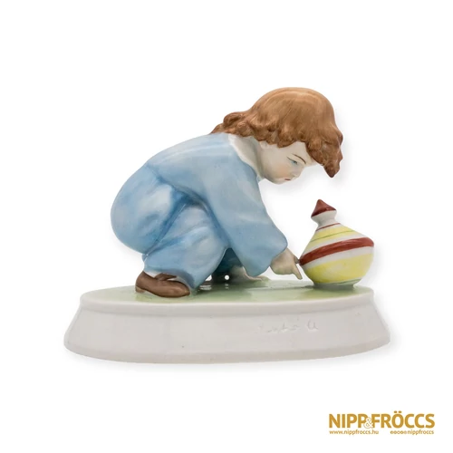 Zsolnay porcelán - Búgócsigás gyerek