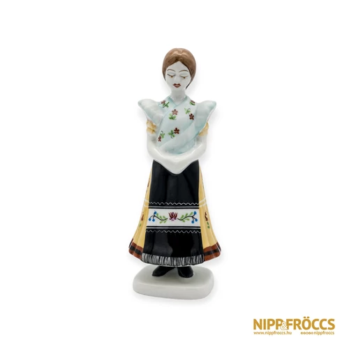 Hollóházi porcelán - Népviseletes szende lány