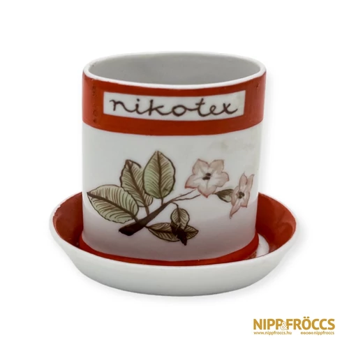 Zsolnay porcelán - Nikotex emlék