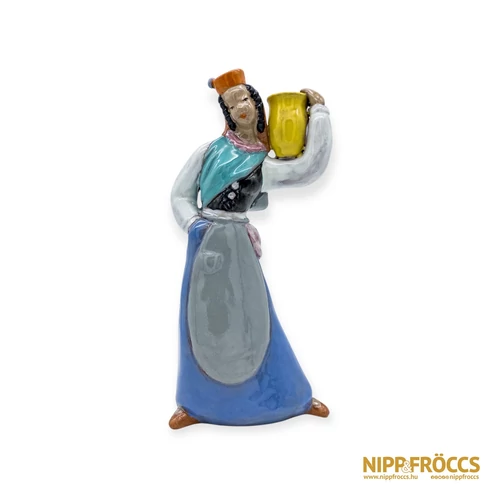 Nő kancsóval