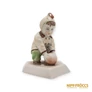 Kép 6/8 - Zsolnay porcelán -  Guggoló gyerek labdával