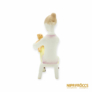Kép 7/10 - Aquincumi porcelán -  Macival játszó kislány