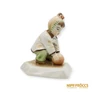 Kép 4/10 - Zsolnay porcelán -  Guggoló gyerek labdával
