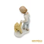 Kép 10/12 - Aquincumi porcelán -  Macival sétáló gyerek