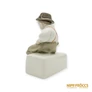 Kép 7/10 - Zsolnay porcelán -  Botot faragó fiú