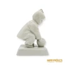 Kép 4/11 - Zsolnay porcelán -  Labdát rúgó gyerek