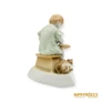 Kép 4/10 - Zsolnay porcelán -  Olvasó fiú cicával