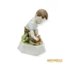 Kép 3/10 - Zsolnay porcelán -  Tyúkot simogató kisgyerek