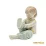 Kép 7/10 - Aquincumi porcelán -  Nadrágot húzó kislány (ritka festésű)