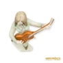 Kép 9/10 - Aquincumi porcelán -  Gitározó hippi lány (nagy)