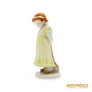 Kép 7/10 - Aquincumi porcelán -  Sárga ruhás kislány kalapban