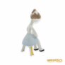 Kép 8/11 - Aquincumi porcelán -  Cicát simogató kislány ritka festéssel