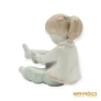 Kép 5/10 - Aquincumi porcelán -  Nadrágot húzó kislány